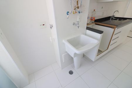 Apartamento para alugar com 69m², 2 quartos e 1 vagaCozinha e Área de Serviço