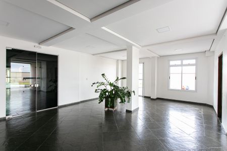 Apartamento à venda com 52m², 2 quartos e 1 vaga Apartamento à venda com 52m², 2 quartos e 1 vagaÁrea comum - Salão de festas