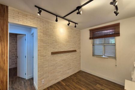 Sala de apartamento à venda com 2 quartos, 55m² em Fundacao da Casa Popular, Campinas