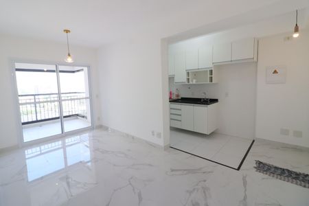 Apartamento para alugar com 70m², 2 quartos e 1 vagaSala