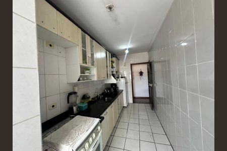 Apartamento à venda com 67m², 2 quartos e 1 vagaCozinha