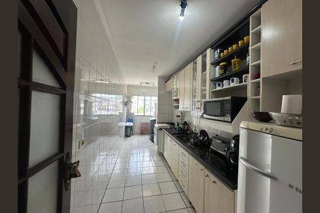Apartamento à venda com 67m², 2 quartos e 1 vagaCozinha