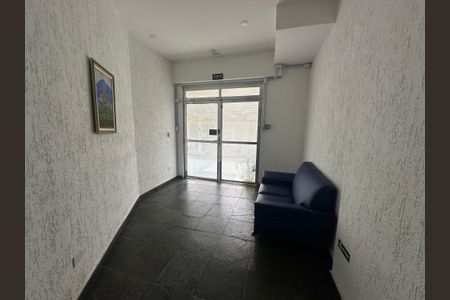 Apartamento à venda com 67m², 2 quartos e 1 vagaHall de entrada