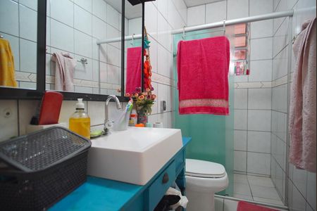 Casa à venda com 100m², 2 quartos e 1 vagaBanheiro Corredor