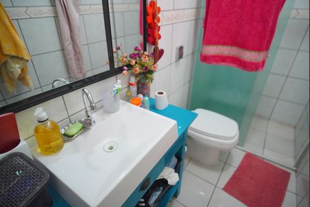 Casa à venda com 100m², 2 quartos e 1 vagaBanheiro Corredor