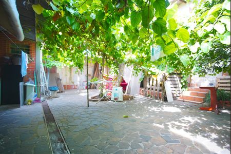 Casa à venda com 100m², 2 quartos e 1 vagaQuintal