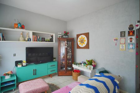 Sala de casa à venda com 2 quartos, 100m² em Santa Rosa de Lima, Porto Alegre