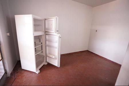 Casa para alugar com 3 quartos, 406m² em Leste Vila Nova, Goiânia