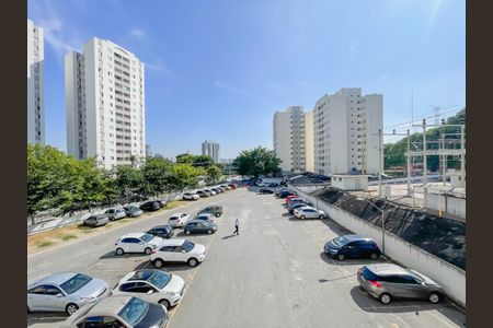 Vista de apartamento para alugar com 3 quartos, 62m² em Jaguaré, Osasco