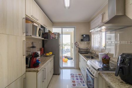 Apartamento à venda com 114m², 4 quartos e 2 vagasCozinha