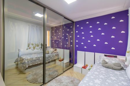 Apartamento à venda com 114m², 4 quartos e 2 vagasQuarto 3