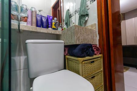 Casa de condomínio à venda com 78m², 2 quartos e 1 vagaBanheiro 2