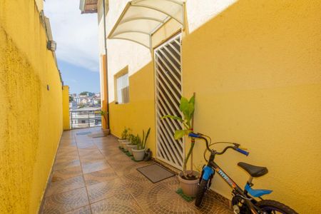 Casa de condomínio à venda com 78m², 2 quartos e 1 vagaCorredor Externo