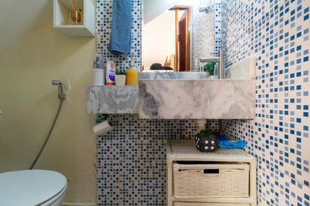 Casa de condomínio à venda com 78m², 2 quartos e 1 vagaLavabo