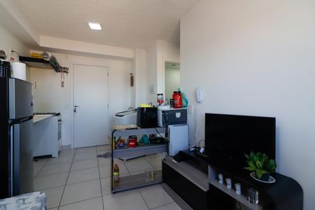 Apartamento para alugar com 32m², 2 quartos e sem vaga Apartamento para alugar com 32m², 2 quartos e sem vagaSala/Cozinha e Área de Serviço