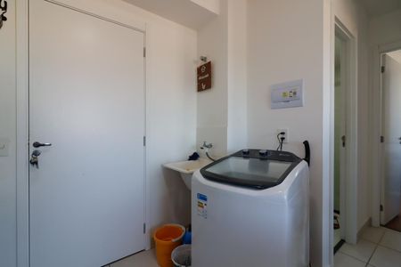 Apartamento para alugar com 32m², 2 quartos e sem vaga Apartamento para alugar com 32m², 2 quartos e sem vagaSala/Cozinha e Área de Serviço