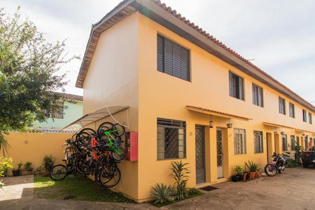 Casa de condomínio para alugar com 2147483650m², 2 quartos e 1 vagaFachada