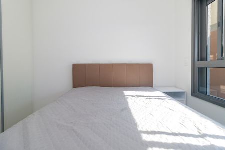 Quarto 1 de apartamento para alugar com 2 quartos, 41m² em Santo Amaro, São Paulo