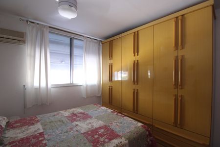 Apartamento à venda com 75m², 1 quarto e 2 vagasQuarto