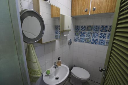 Apartamento à venda com 75m², 1 quarto e 2 vagasÁrea de serviço - Banheiro
