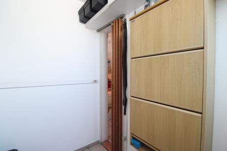 Apartamento à venda com 75m², 1 quarto e 2 vagasSala - Despensa 1