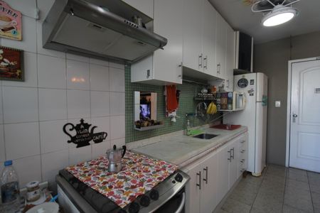 Apartamento à venda com 75m², 1 quarto e 2 vagasCozinha