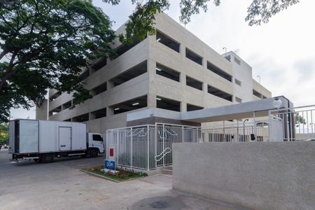 Apartamento para alugar com 38m², 2 quartos e 1 vaga Apartamento para alugar com 38m², 2 quartos e 1 vagaFachada