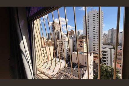 Vista da Sala de apartamento para alugar com 3 quartos, 78m² em Setor Bela Vista, Goiânia