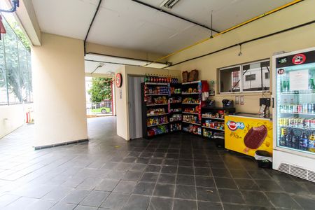 Apartamento para alugar com 60m², 2 quartos e 1 vagaMini Mercado