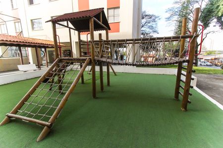 Apartamento para alugar com 60m², 2 quartos e 1 vagaÁrea comum - Playground
