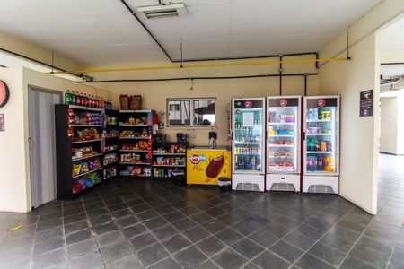 Apartamento para alugar com 60m², 2 quartos e 1 vagaMini Mercado