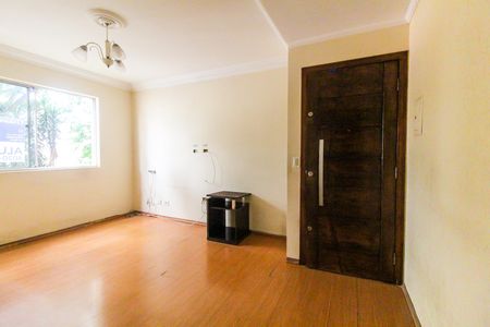 Sala de apartamento para alugar com 2 quartos, 60m² em Jardim Itapemirim, São Paulo