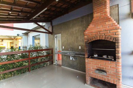 Apartamento para alugar com 60m², 2 quartos e 1 vagaÁrea comum - Salão de festas