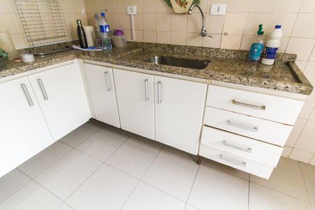 Apartamento para alugar com 60m², 2 quartos e 1 vagaCozinha e Área de Serviço