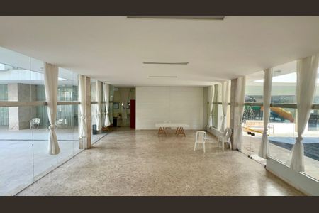 Apartamento à venda com 102m², 3 quartos e 1 vaga Apartamento à venda com 102m², 3 quartos e 1 vagaSalão de Festas