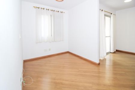 Apartamento à venda com 67m², 2 quartos e 1 vagaSala