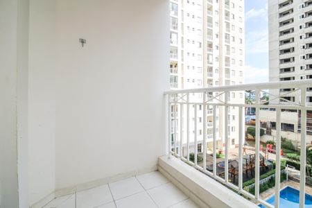 Apartamento à venda com 67m², 2 quartos e 1 vagaVaranda