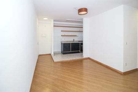 Apartamento à venda com 67m², 2 quartos e 1 vagaSala