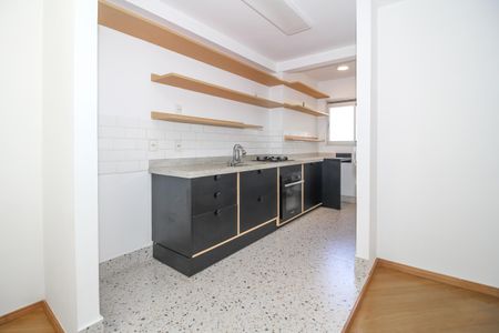 Apartamento à venda com 67m², 2 quartos e 1 vagaCozinha