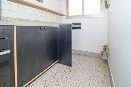 Apartamento à venda com 67m², 2 quartos e 1 vagaÁrea de Serviço