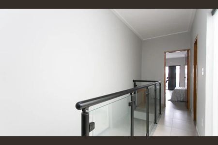 Corredor de casa à venda com 3 quartos, 122m² em Jardim Sao Carlos (Zona Leste), São Paulo