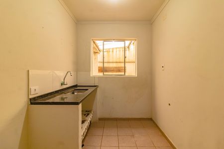 Casa à venda com 100m², 2 quartos e sem vaga