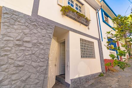 Casa à venda com 100m², 2 quartos e sem vaga
