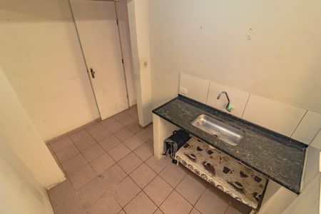 Casa à venda com 100m², 2 quartos e sem vaga