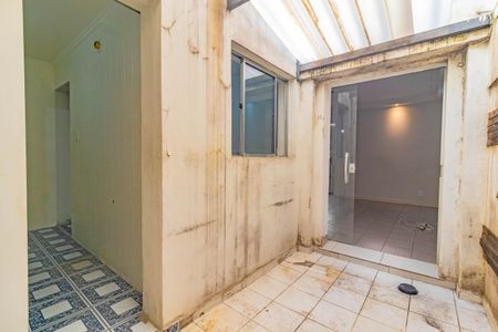 Casa à venda com 100m², 2 quartos e sem vaga