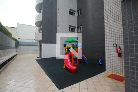 Apartamento para alugar com 83m², 3 quartos e 2 vagasÁrea comum - Playground