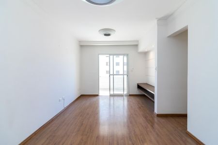 Apartamento para alugar com 83m², 3 quartos e 2 vagasSala