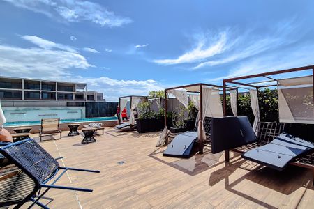 Studio à venda com 24m², 1 quarto e sem vagaÁrea comum - Piscina