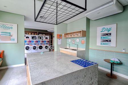 Studio à venda com 24m², 1 quarto e sem vagaÁrea comum