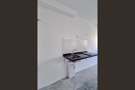 Cozinha de kitnet/studio à venda com 1 quarto, 24m² em Pompeia, São Paulo